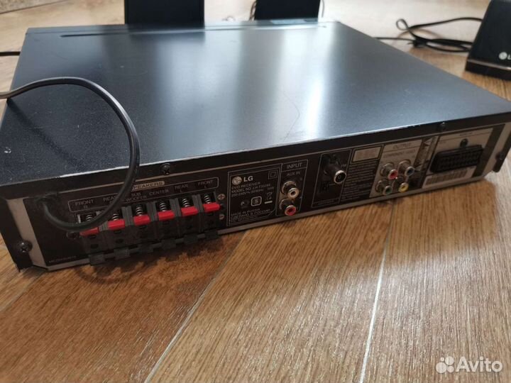 DVD ресивер LG модель LH-T3529