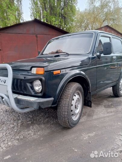 LADA 4x4 (Нива) 1.7 МТ, 2000, 270 000 км