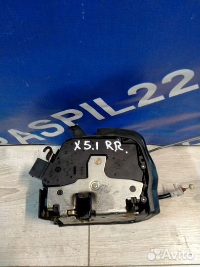 Замок двери задний правый Bmw X5 E53 M54 03/2004