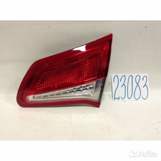 Citroen C4 фонарь задний правый в крышку банажника
