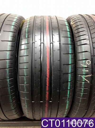 Pirelli P Zero PZ4 235/35 R19 91Y