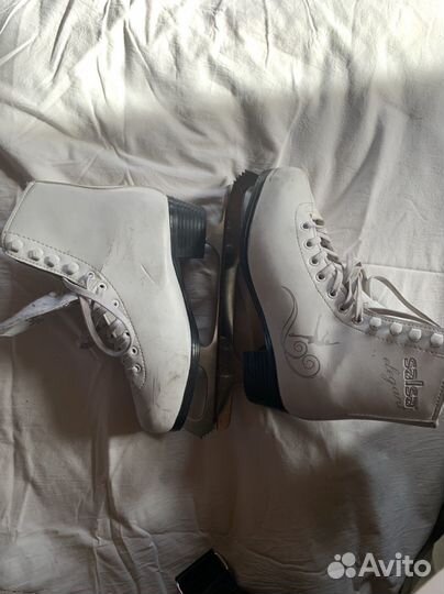 Коньки для девочки 36 размер