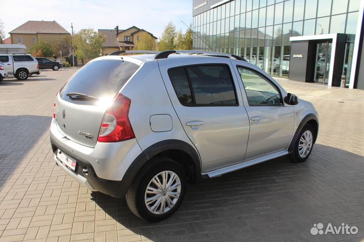 Renault Sandero 1.6 МТ, 2013, 242 038 км