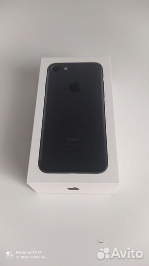 Коробка от iPhone 7