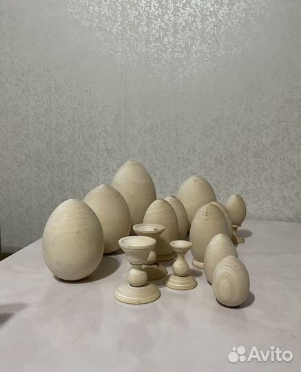 Яйца деревянные и подставки