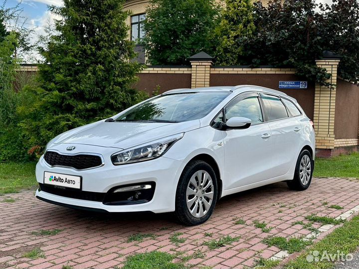 Kia Ceed 1.6 AT, 2017, 73 128 км