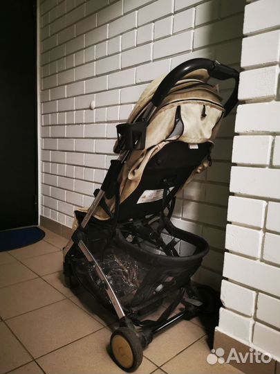Прогулочная коляска nuovita