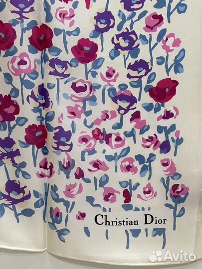 Платок Dior в упаковке