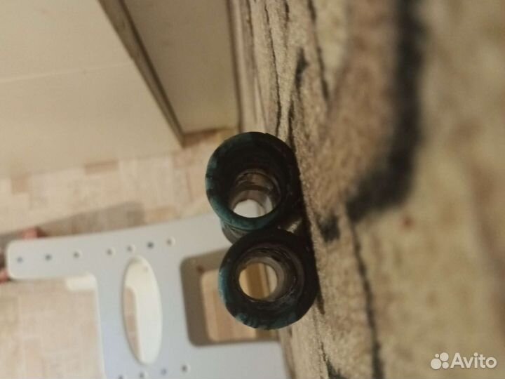 Месяц ношеные для трюкового самоката коцаны