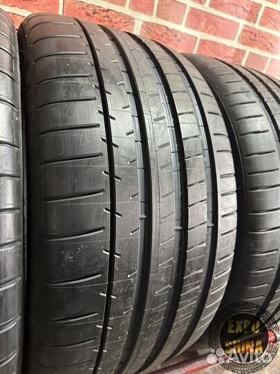 Michelin Pilot Super Sport 325/30 R21 и 285/35 R21
