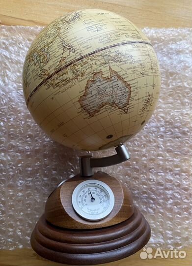 Глобус на подставке настольный