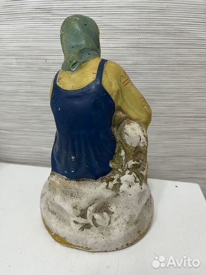Статуэтка,фигурка гипсовая СССР