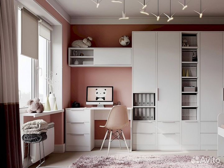 Рабочая зона со шкафом у окна