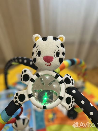 Развивающий коврик bright starts африка