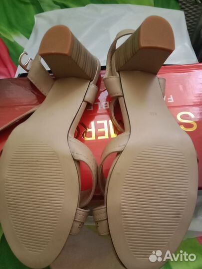 Босоножки женские 40 размер кожа новые