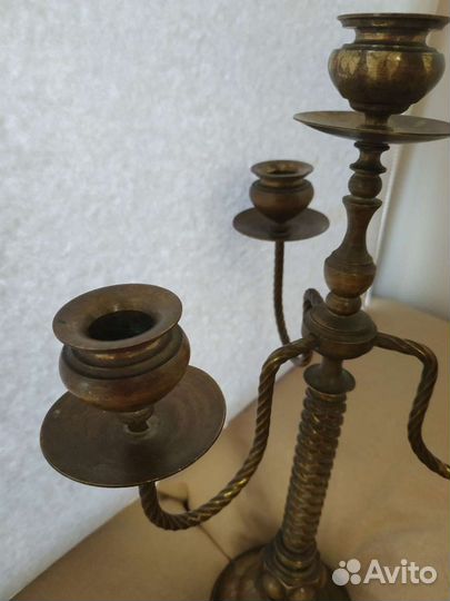 Подсвечник