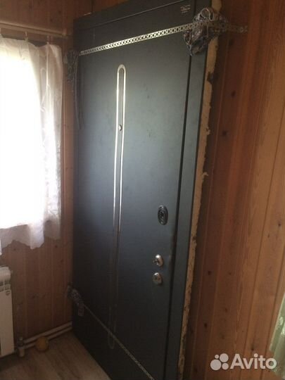 Дверь входная металлическая