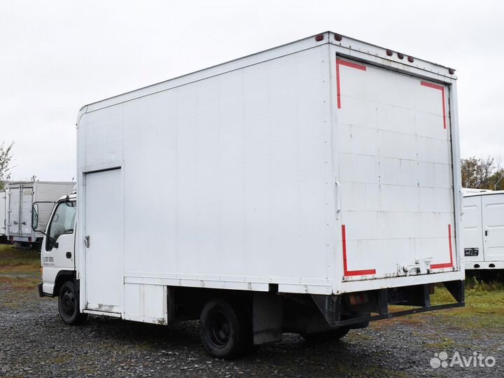 Isuzu Elf (N-series), 2002