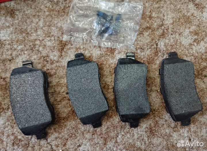 Колодки дисковые