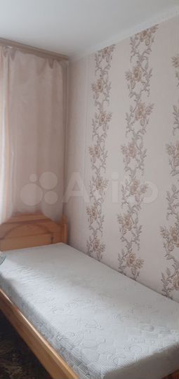 Комната 14 м² в 4-к., 1/10 эт.