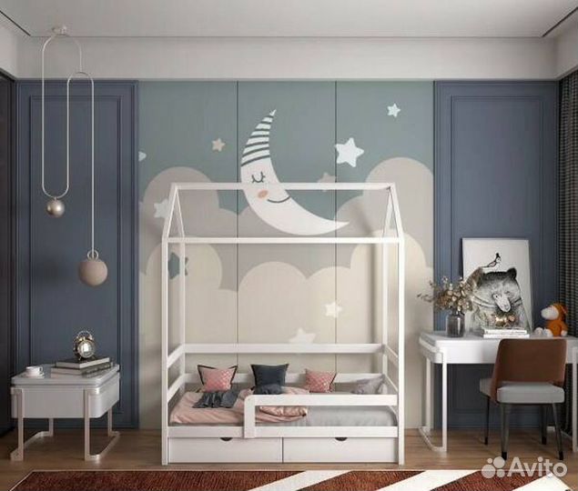 Кроватка из массива с бортиком от 2х лет домик