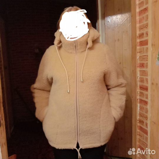 Продам демисизонную-куртку,из овечьей шерсти