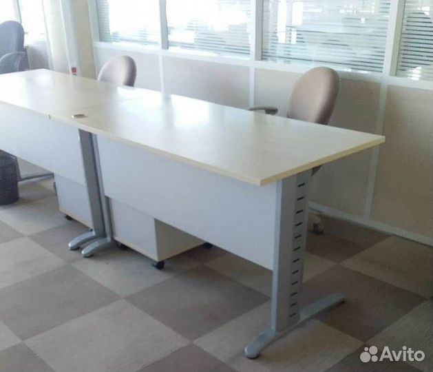 Офисная мебель б/у