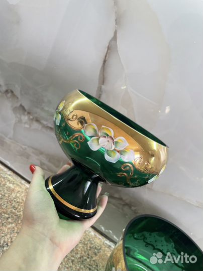 Вазы цветные богемия