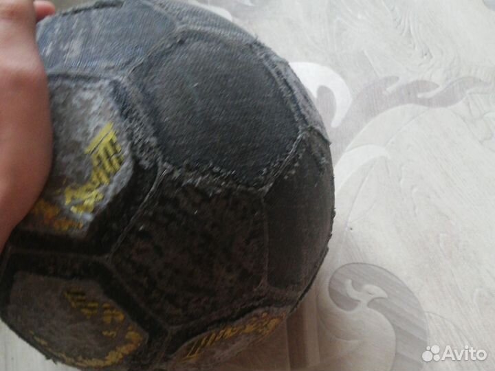 Мяч футбольный