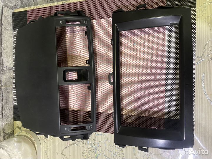 Рамка дефлектора воздуховода королла е150