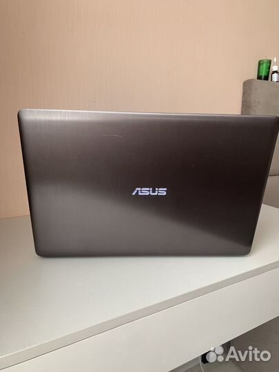 Ноутбук asus