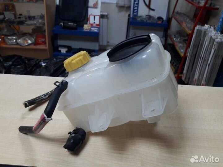 Расширительный бачок omoda C5