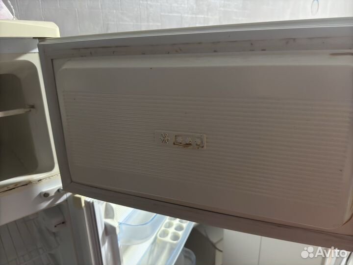 Холодильник б/у