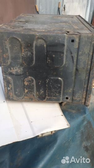 Ящик для инструмента металлический