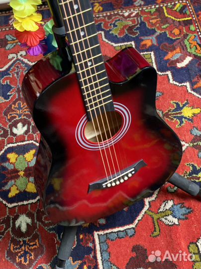 Акустическая гитара для начинающих