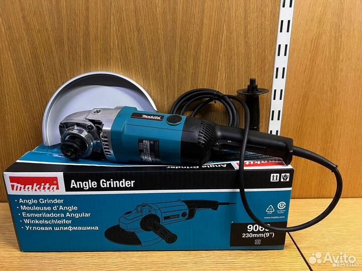 Угловая шлифмашина Makita 9069 Новая