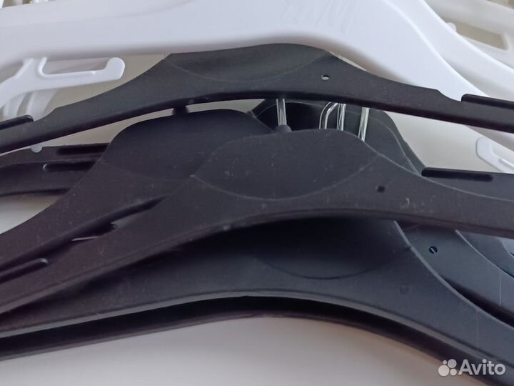 Вешалки плечики для одежды h&m и c&a