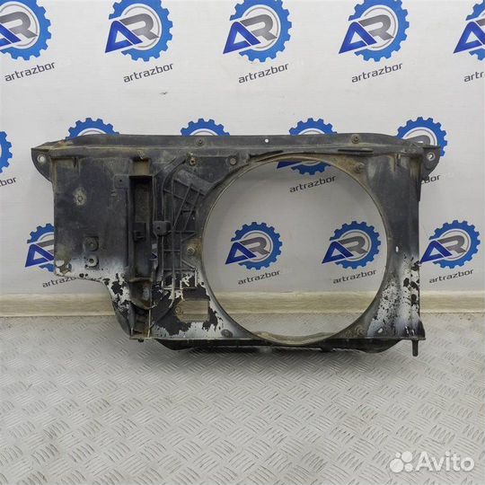 Диффузор радиатора Peugeot 206 1.4 TU3A 75 Л.С