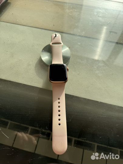 Часы Apple watch se 40mm