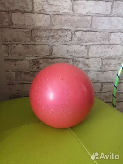 Гимнастический мяч 18 см