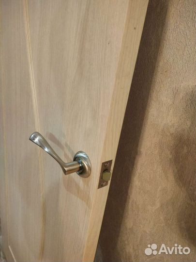 Дверь межкомнатная на 70 б/у