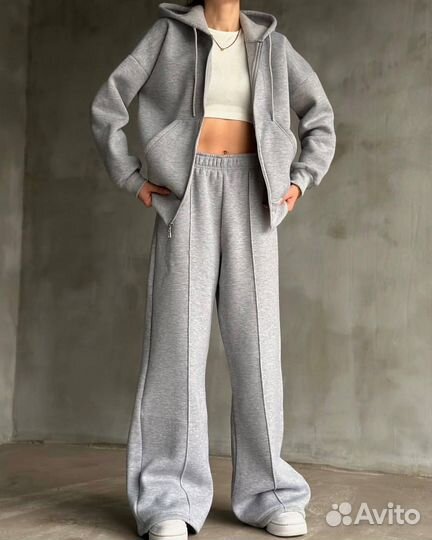 Костюм брючный