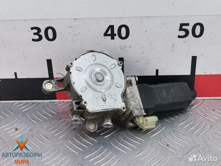 Моторчик стеклоподъемника Hyundai Lantra J2 рест