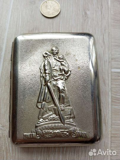 Портсигар Воин Освободитель 1945 Портсигар СССР