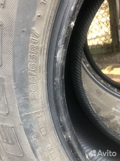 Bridgestone Dueler A/T 265/65 R17