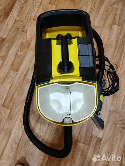 Пылесос karcher puzzi 200