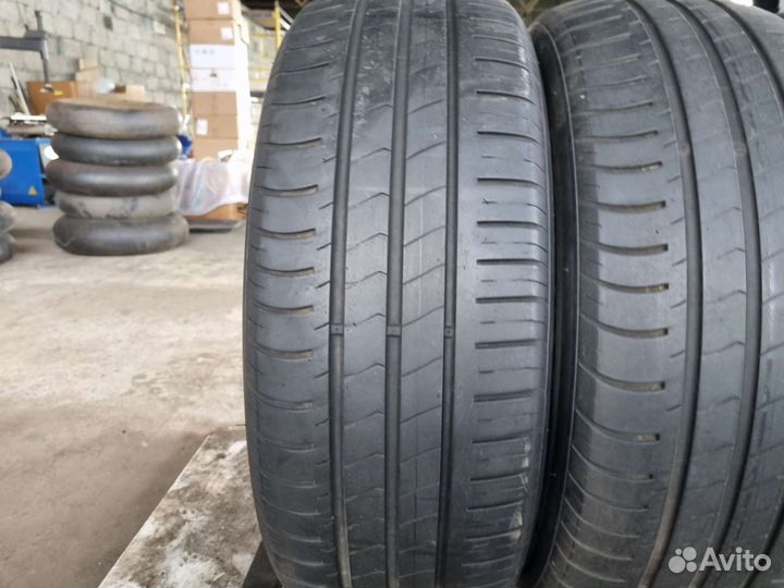 Hankook Kinergy Eco K425 215/60 R16