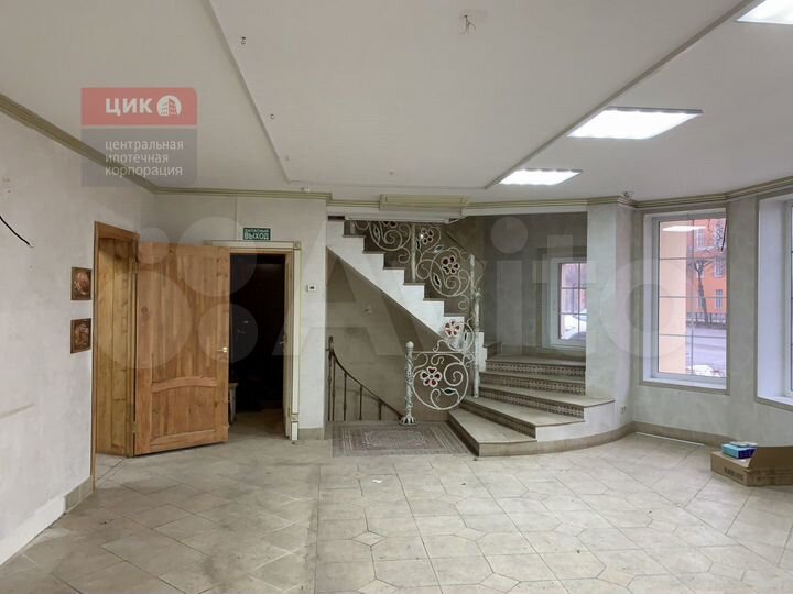 Здание + Земельный участок