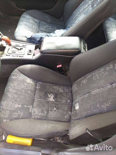 Двери на mercedes w210