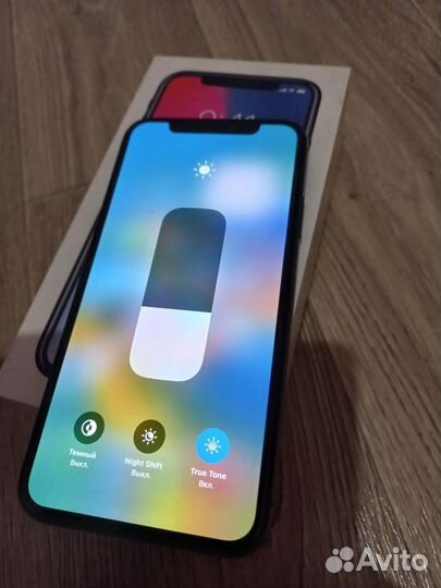 iPhone X, 64 ГБ
